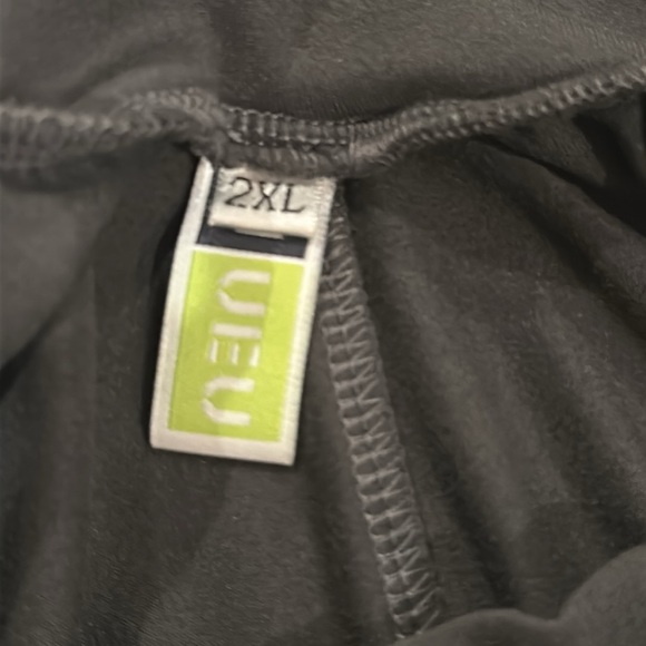 UEU Lounge Pants and Capris - Picture 6 of 7